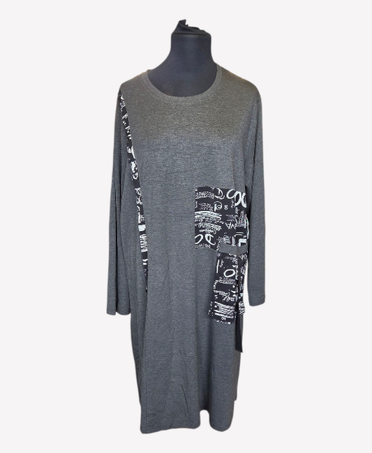 Pomme Rouge Tunic with Printed And Patch Pockets